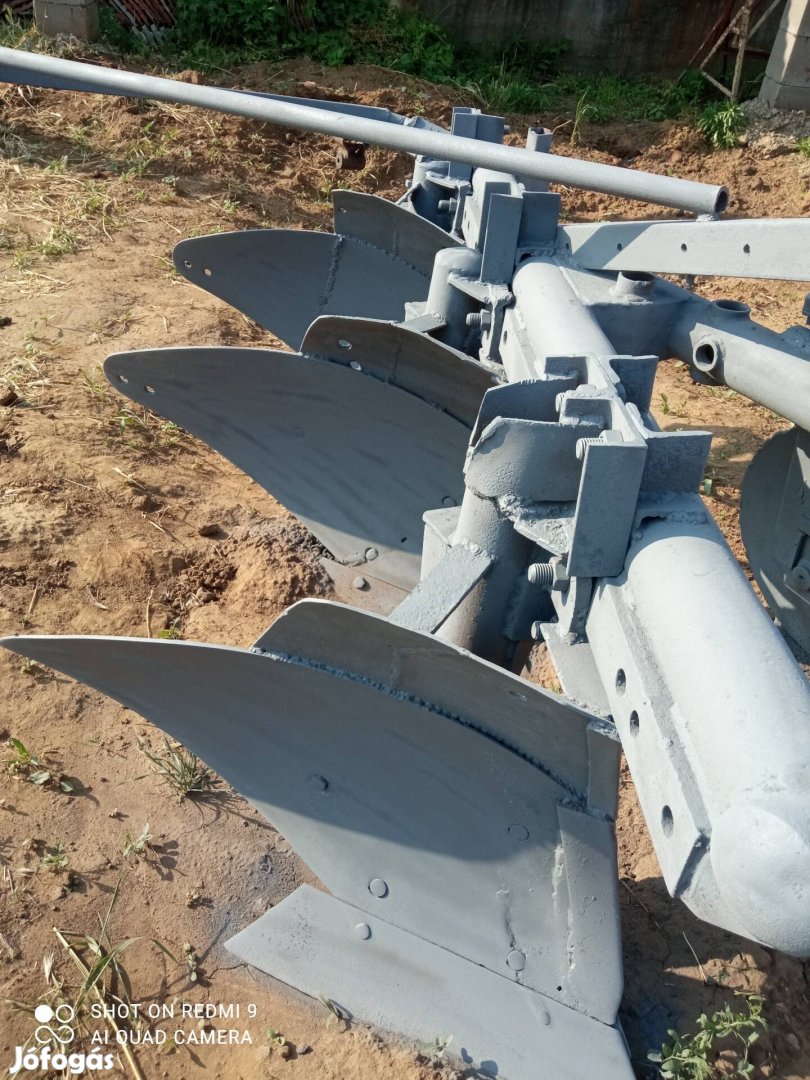 Magyar csővázas nehéz eke eladó 