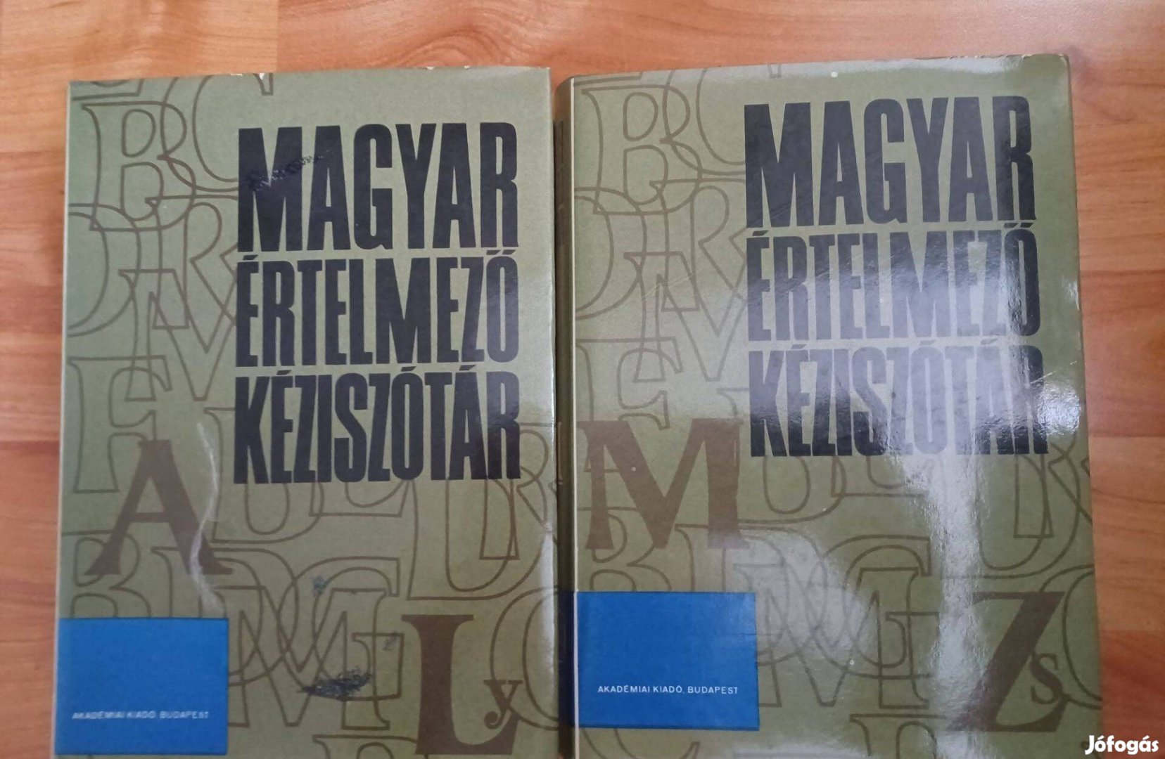 Magyar értelmező kéziszótár 2 kötet