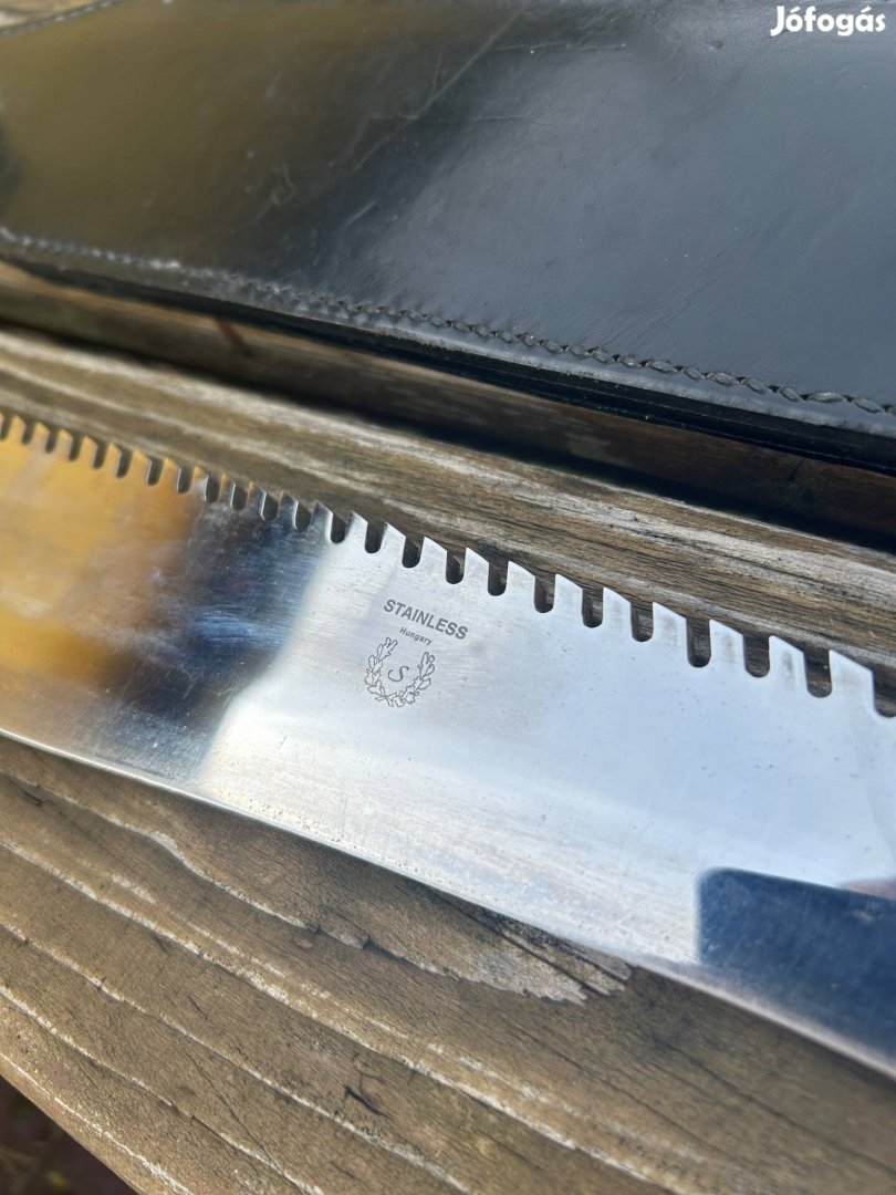 Magyar gyártású vadászkés Stainless Hungary patika állapot