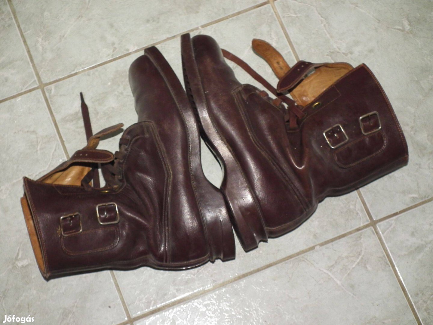 Magyar surranó katonai bakancs nr. 31 41-es