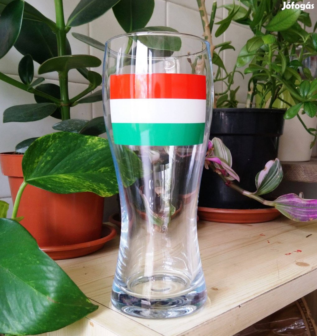 Magyar zászlós pohár 4 dl Új