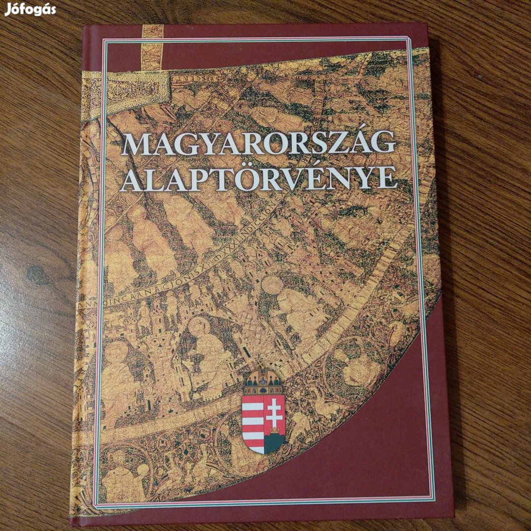 Magyarország alaptörvénye könyv