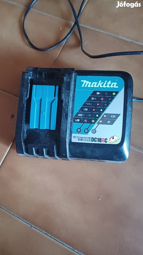Makita 18V akkumulátor töltő 