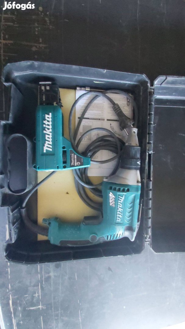 Makita 220-as gipszkarton csavarozó, tárazott csavarhoz is