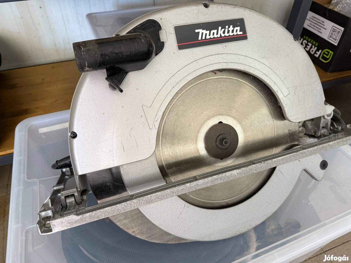 Makita 355 mm korong fűrész eladó