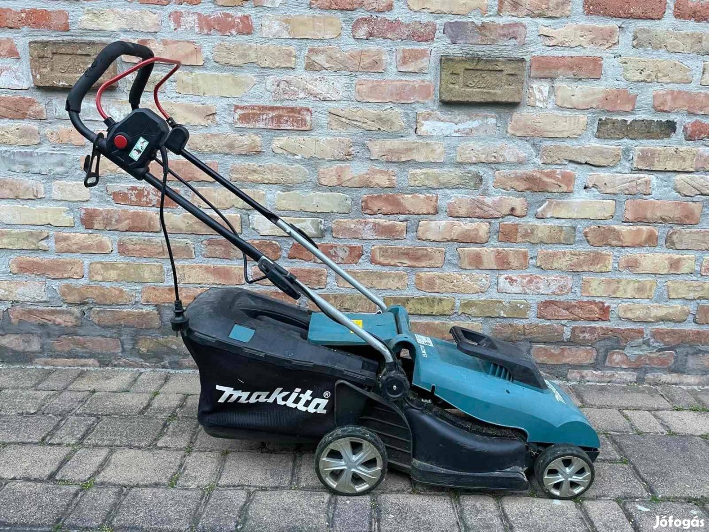 Makita 3720 fűnyíró kés alkatrész