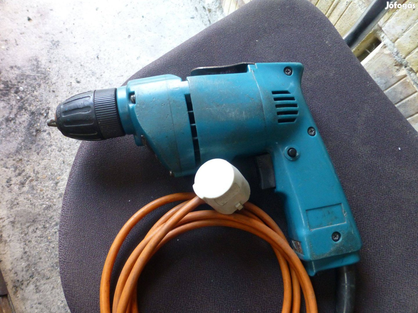 Makita 6510Lvr fúrógép