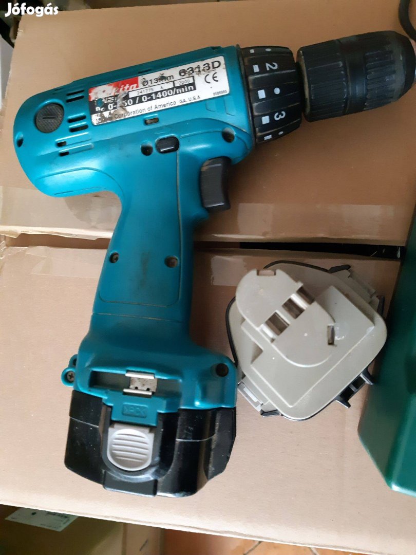 Makita 8318b csavarbehajtó, töltő + 2db akku