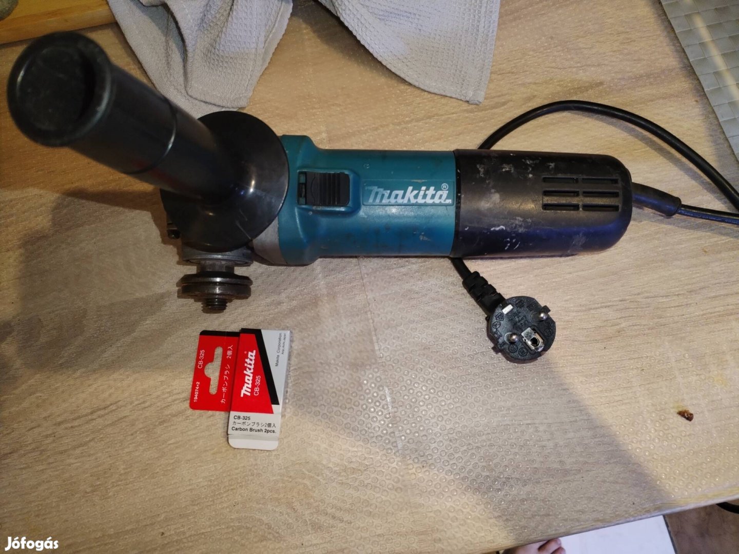 Makita 9555nb kisflex 