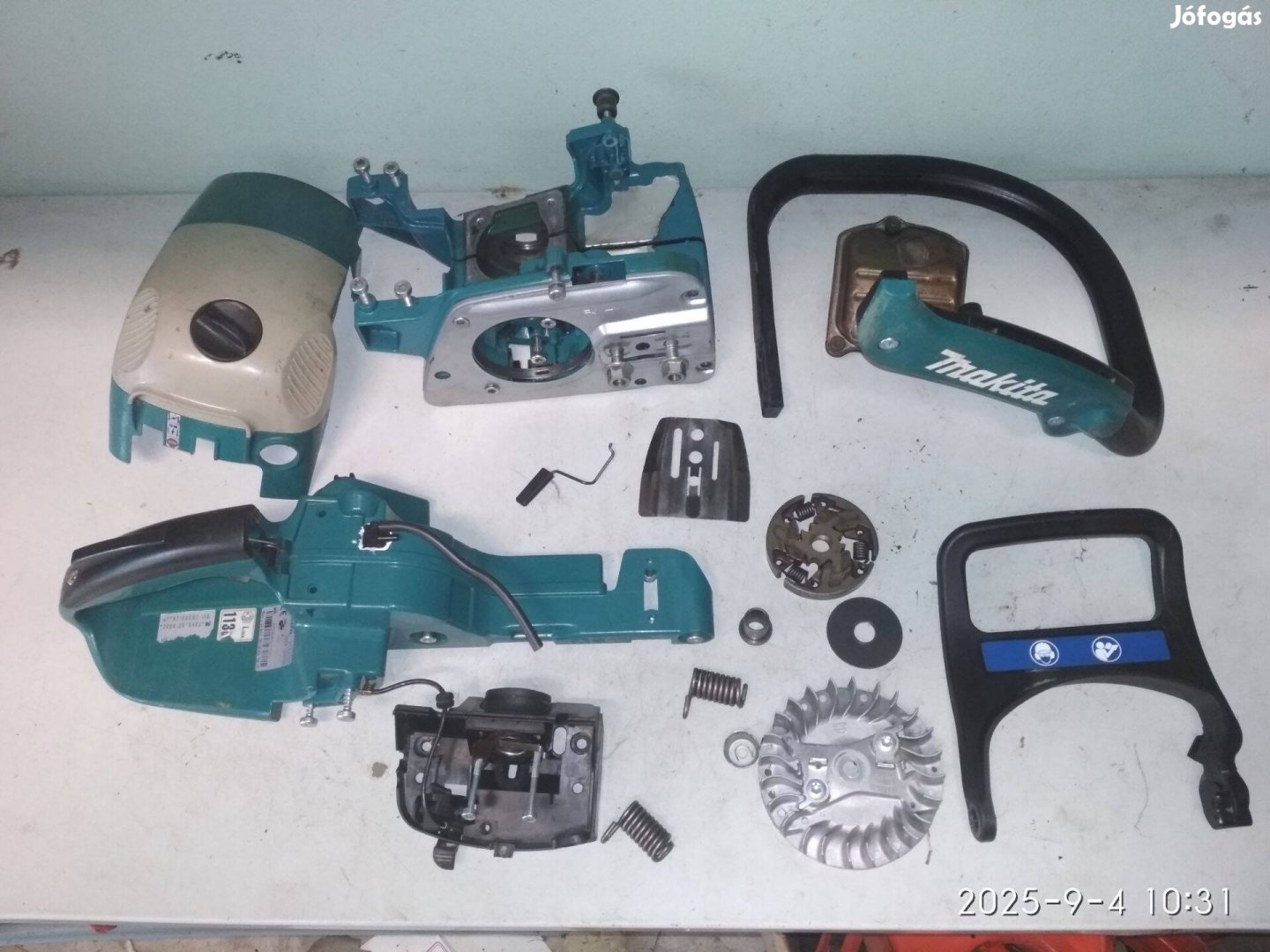 Makita DCS 4301 láncfűrész alkatrészek