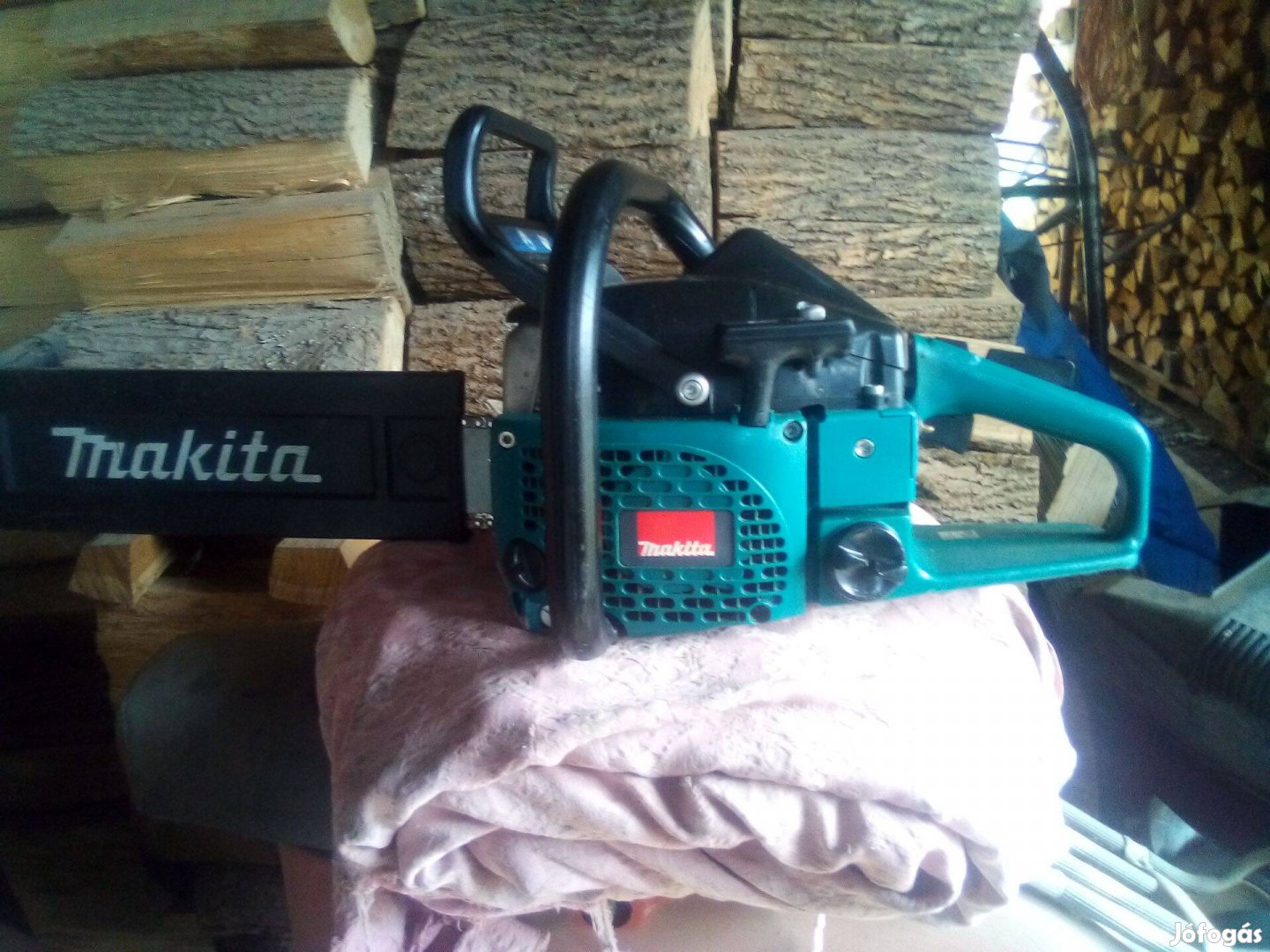 Makita-DCS 520-as