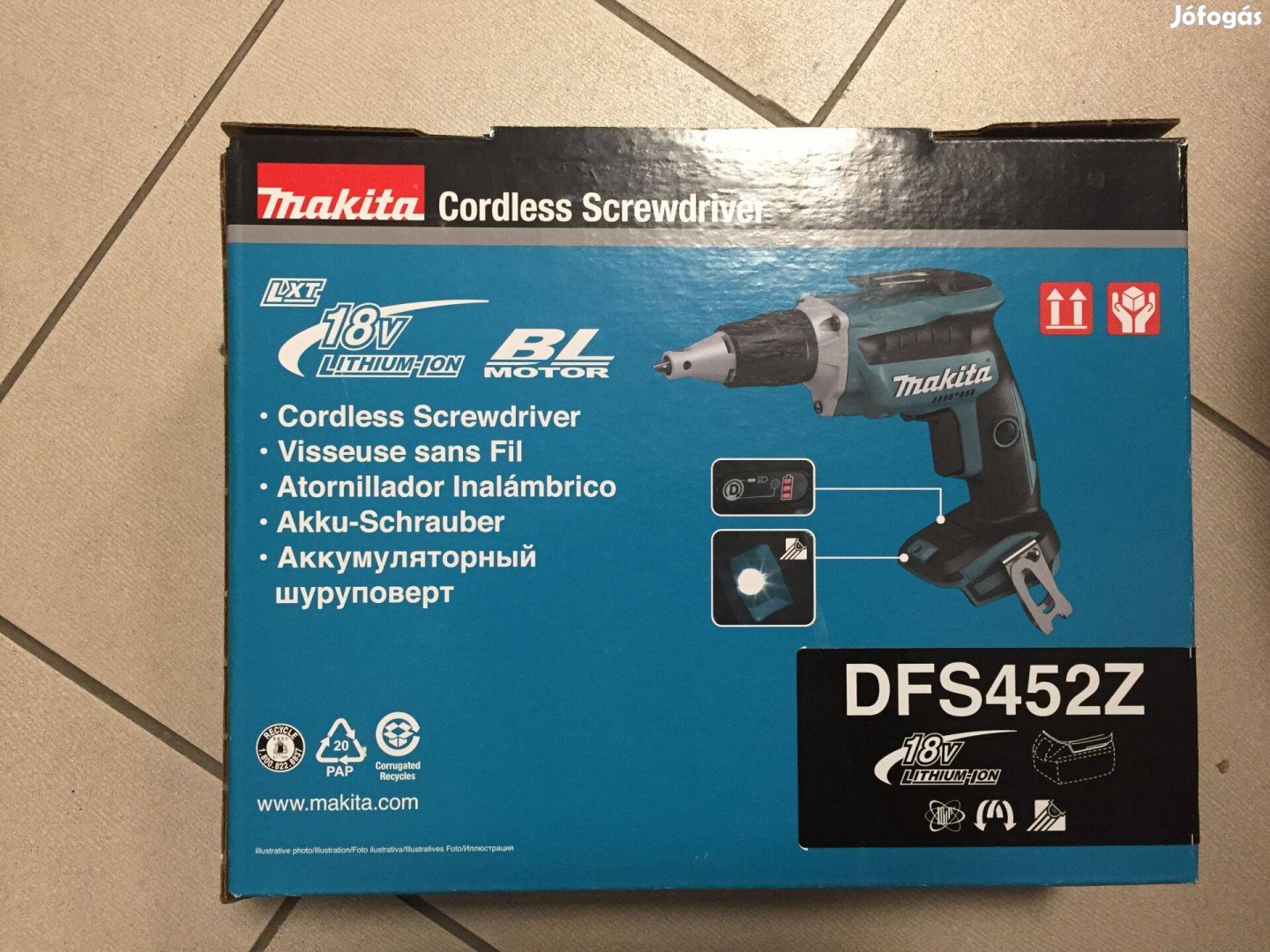 Makita DFS452Z Akkus csavarbehajtó 18V (akku-töltő nélkül)