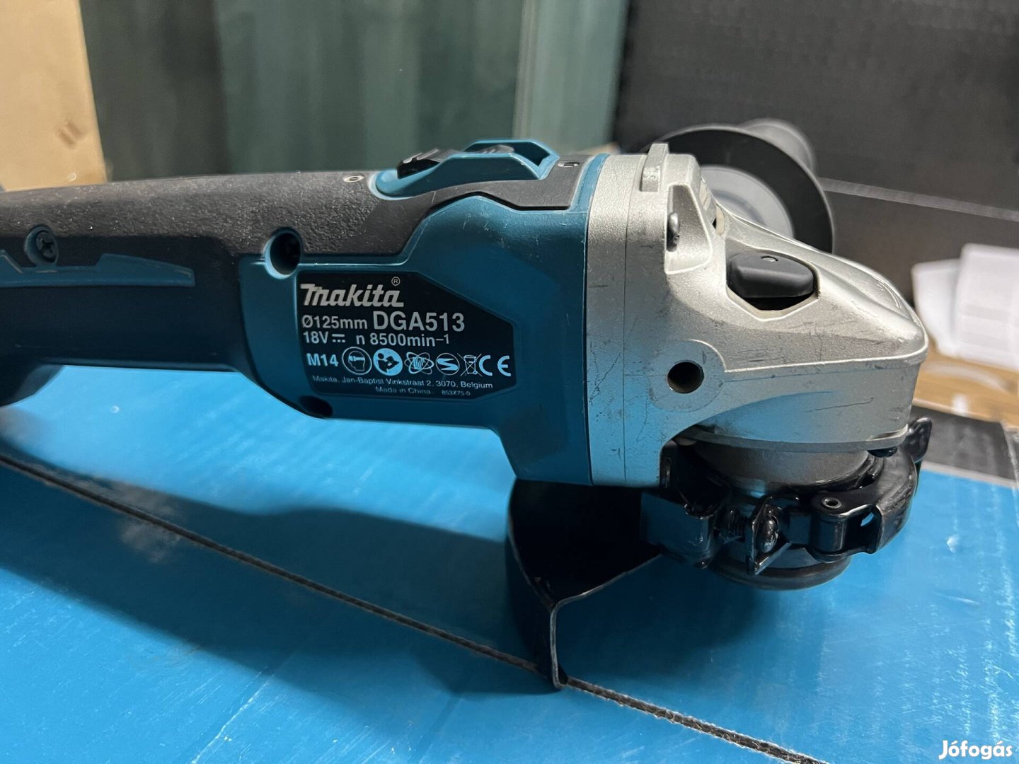 Makita DGA513 akkumulátoros sarokcsiszoló 