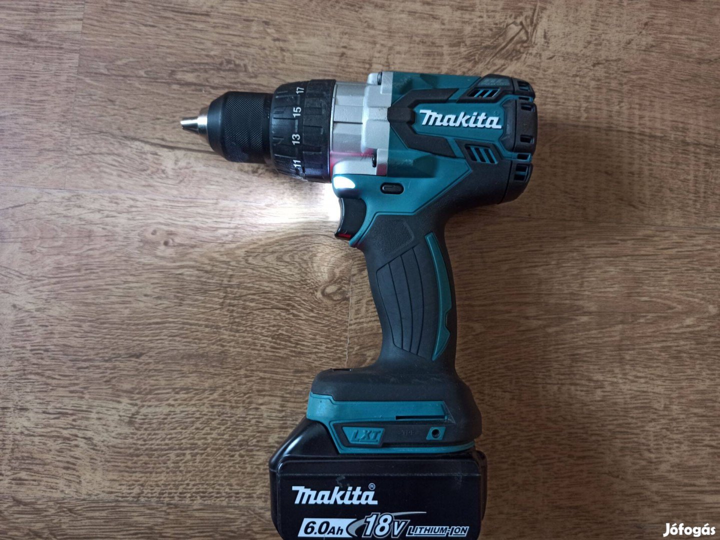 Makita Dhp481 akkus ütvefúró-csavarbehajtó géptest 115 Nm-es