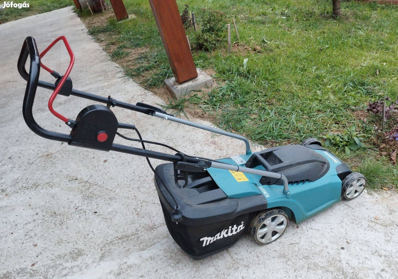 Makita ELM3311 elektromos fűnyíró eladó