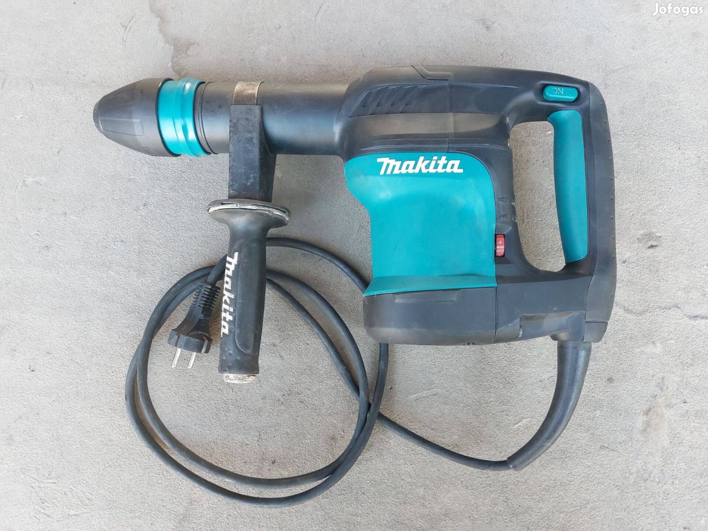 Makita HM0870C vésőkalapács