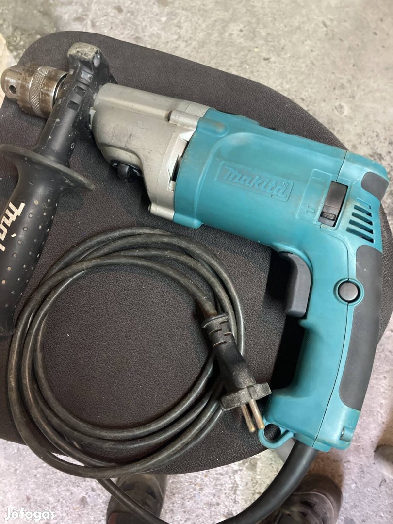Makita HP 2070 fúrógép
