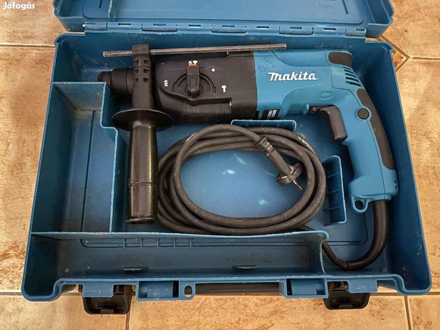 Makita HR2450 fúró, ütvefúró, fúrókalapács, vésőkalapács