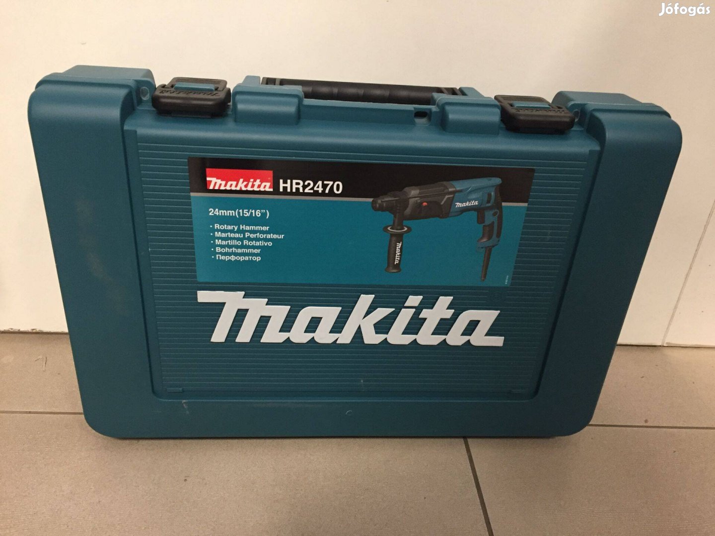 Makita HR2470 Fúró-vésőkalapács kofferben SDS-Plus 780W 2,4J
