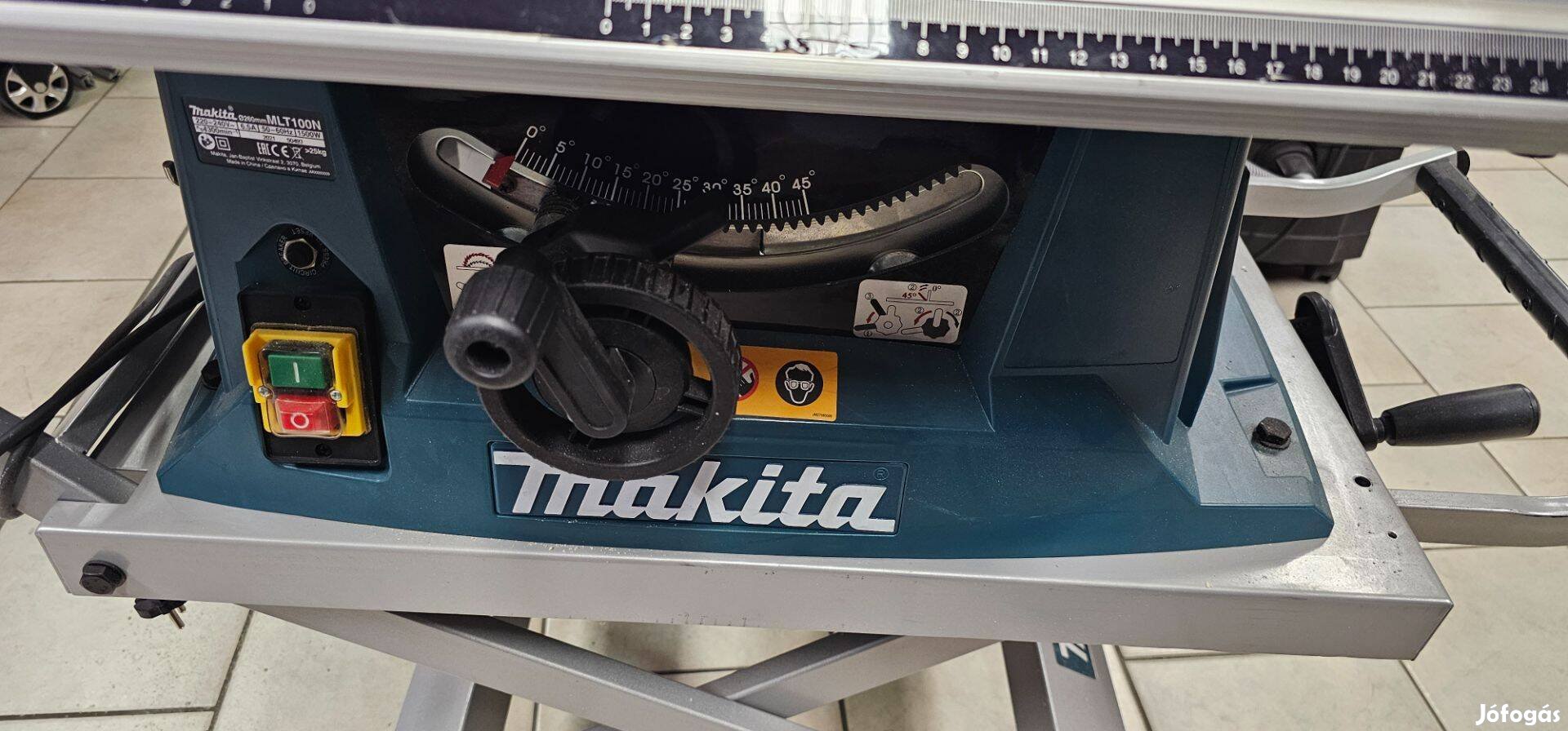 Makita MLT 100n körfűrész, asztali körfűrész