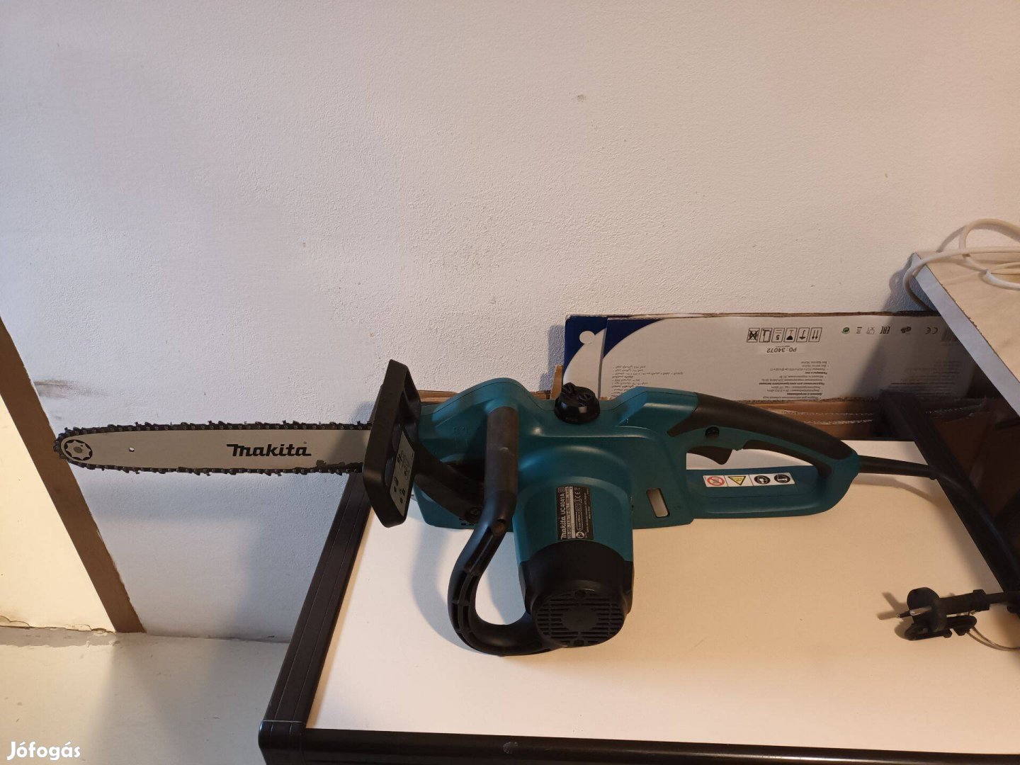 Makita UC4041A elektromos láncfűrész 40 cm