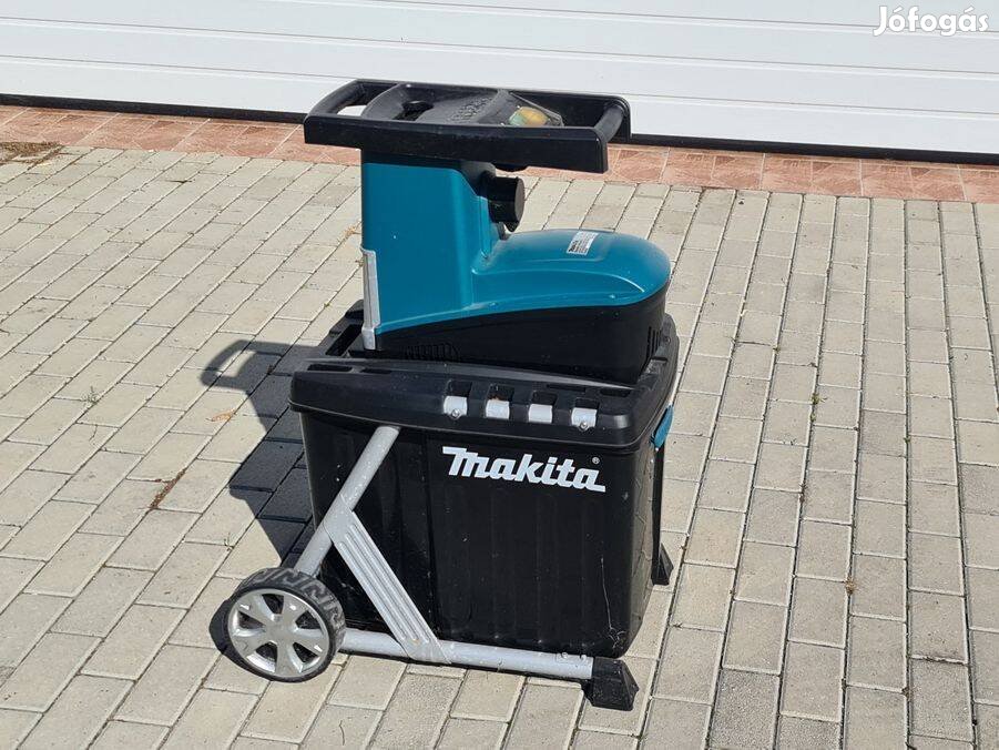 Makita UD2500 Elektromos aprítógép