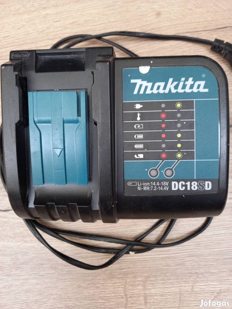 Makita akkumulátor töltő