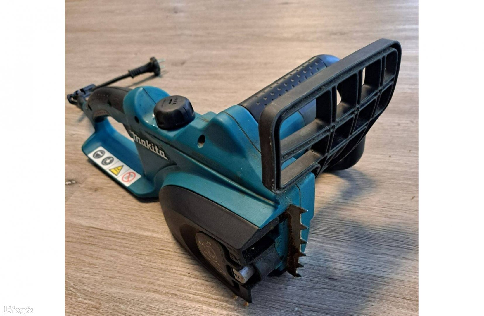 Makita elektromos láncfűrész UC4020A