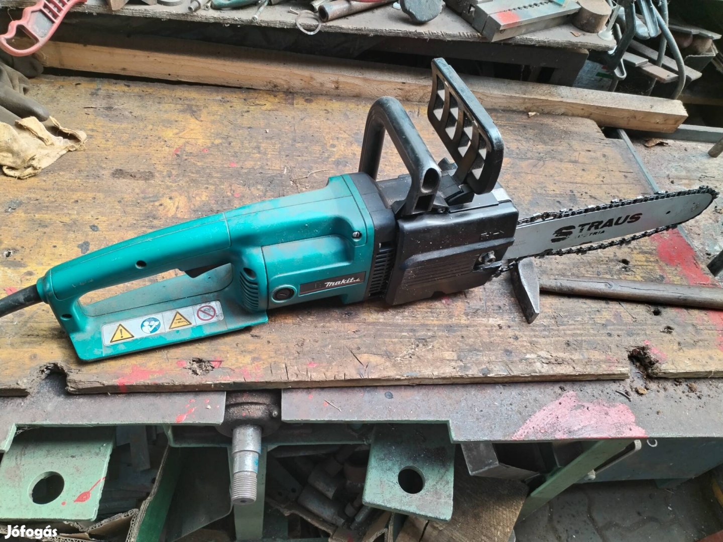 Makita elektromos láncfűrész (UC3501)