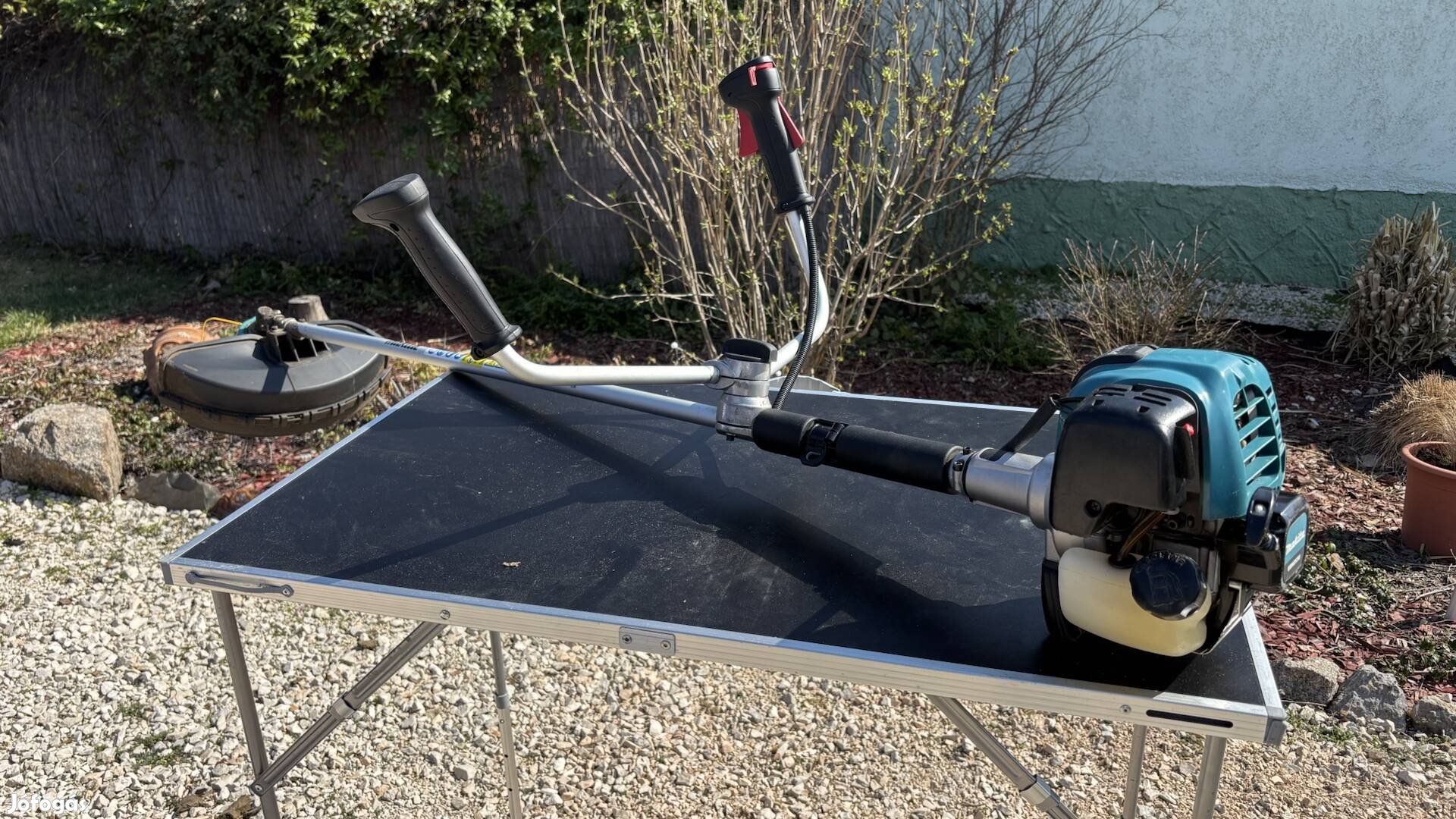 Makita fűkasza EBH253U - használt