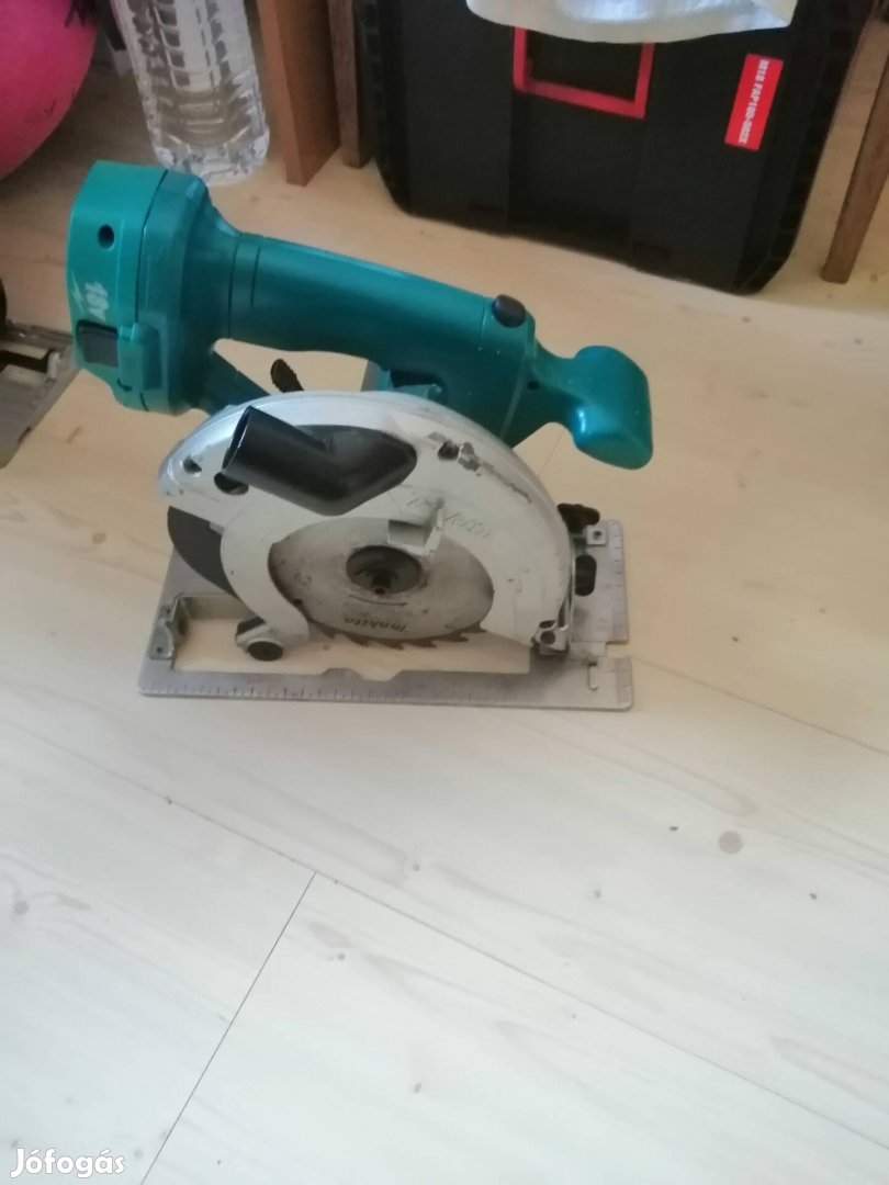 Makita körfűrész 18v 