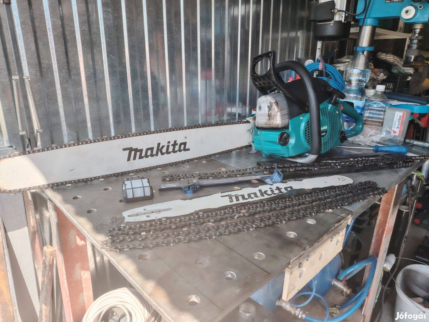Makita láncfűrész