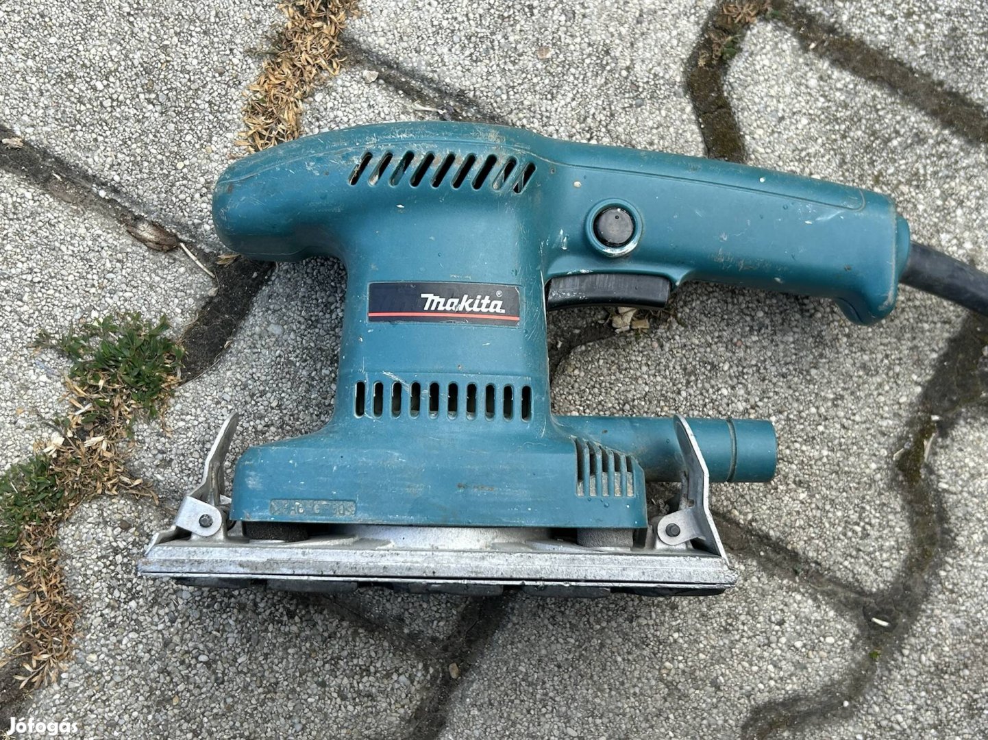 Makita rezgőcsiszoló 230V / Foxpost ingyen