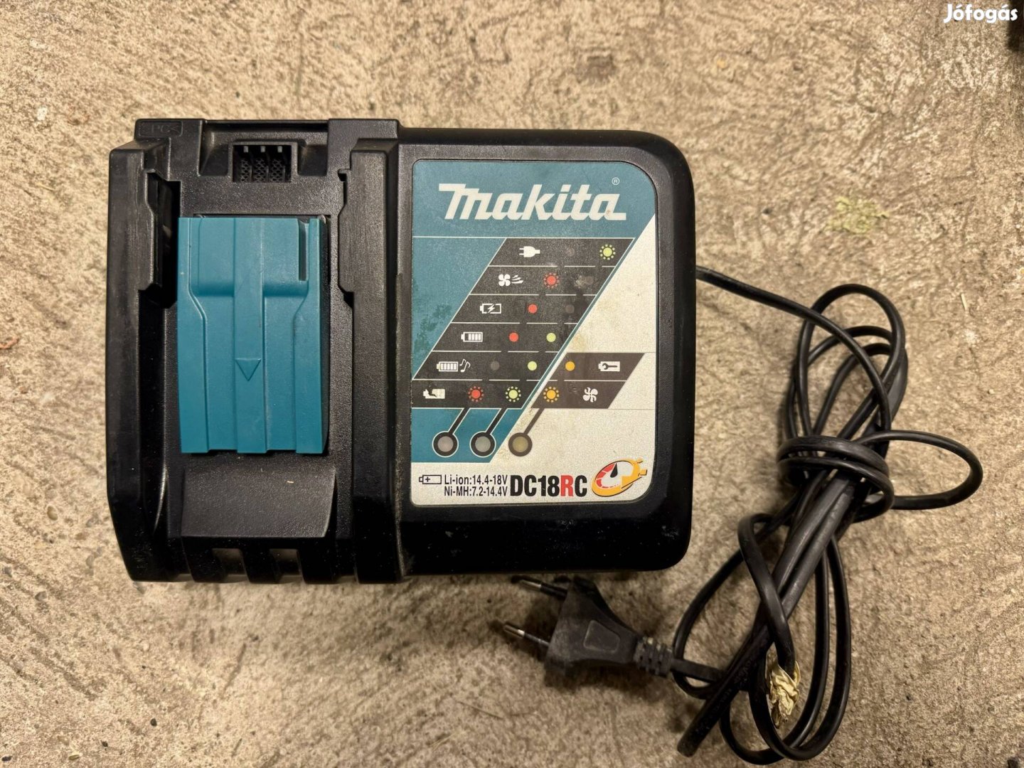 Makita töltő Dc18RC