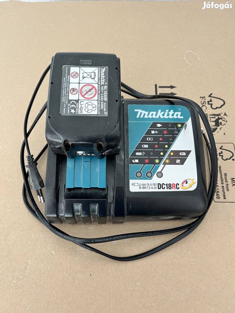 Makita töltő stand DC18RC + akku BL1830B