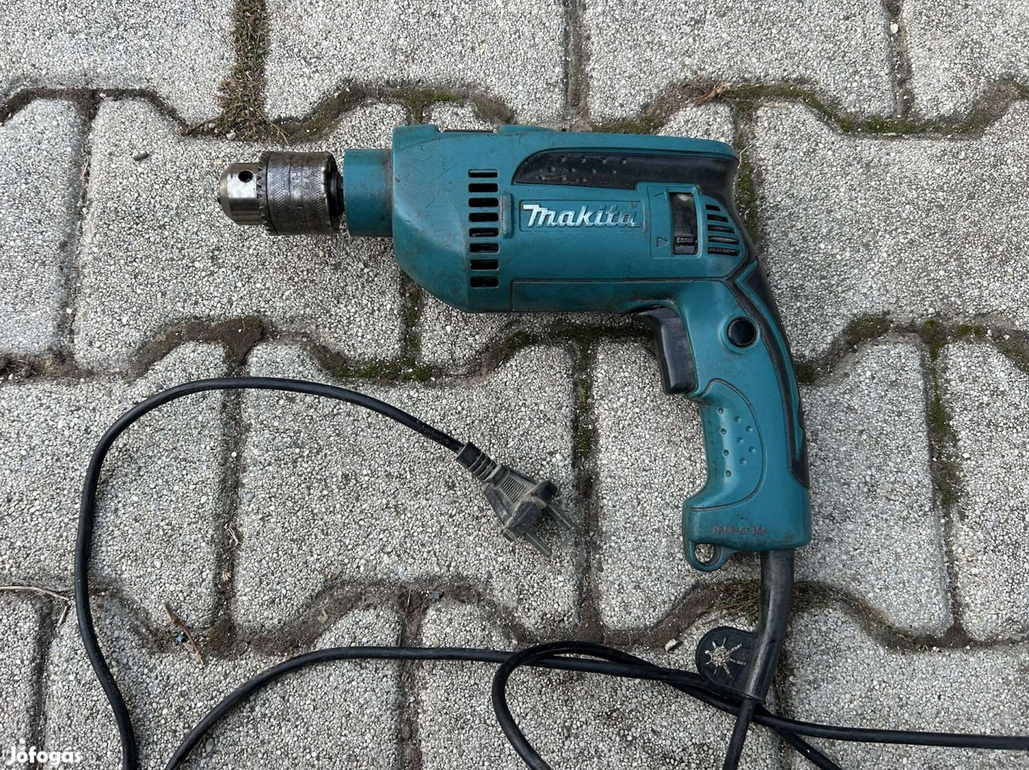 Makita ütvefúró 600W