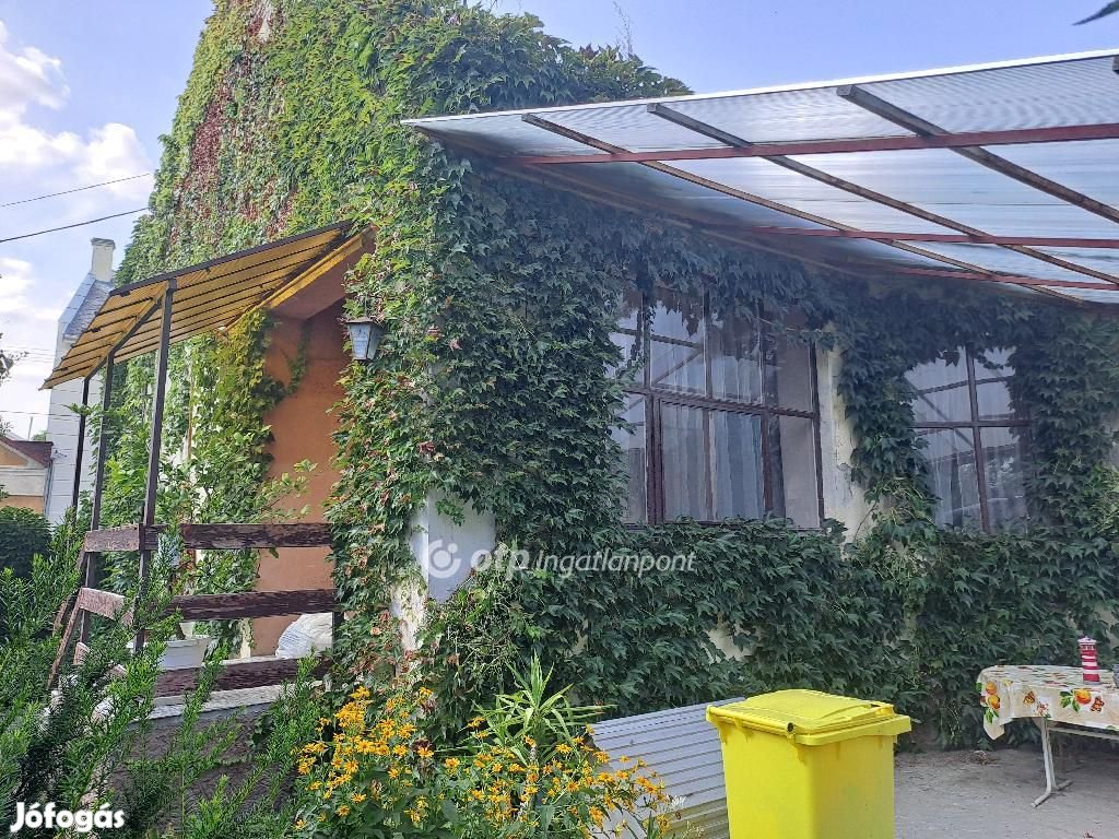 Makói eladó 130 nm-es ház