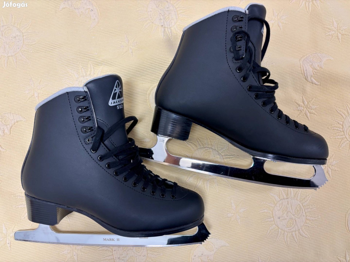 Mákorcsolya Jackson Classic 552 Mark II. MEN 45,5