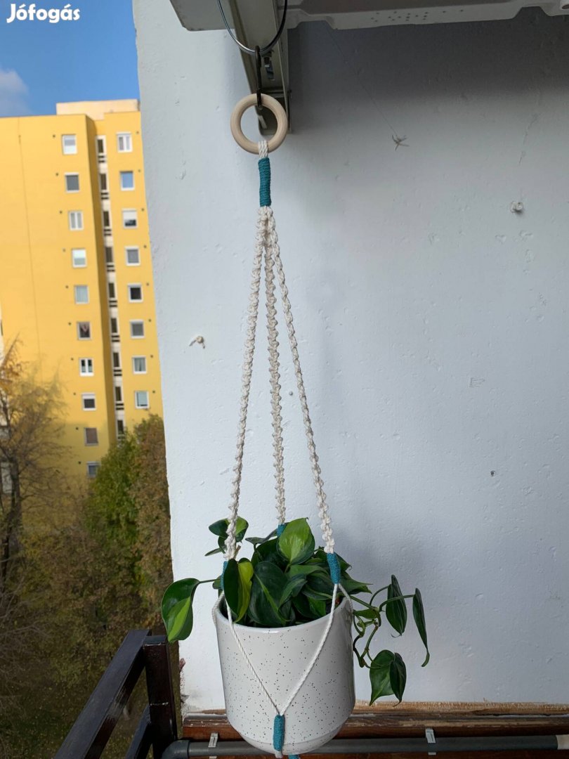 Makramé virágtartó natúr és sötétkék