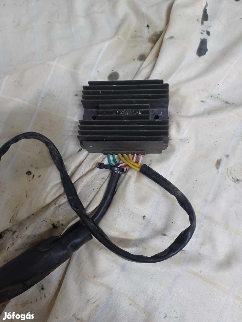 Malaguti Blog 125 feszültség szabályzó