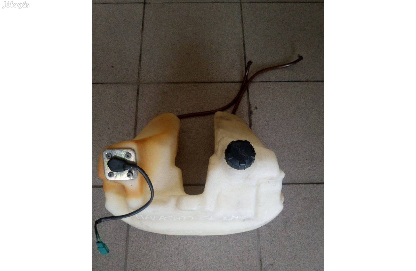 Malaguti Centro sl hátsó olajtartályos tank
