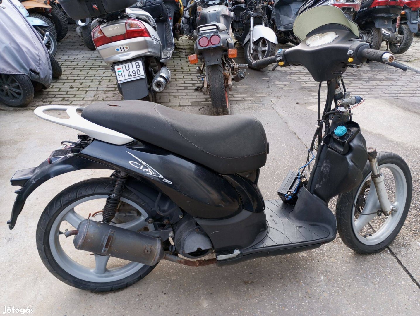 Malaguti Ciak 125 (kymco 125) bontott alkatrészei eladók