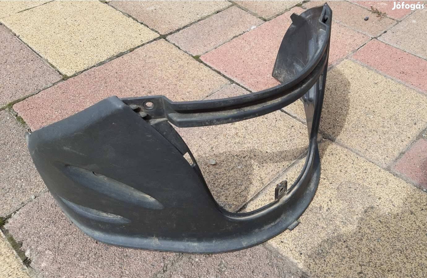 Malaguti Ciak 50 100 sarok mögötti idom