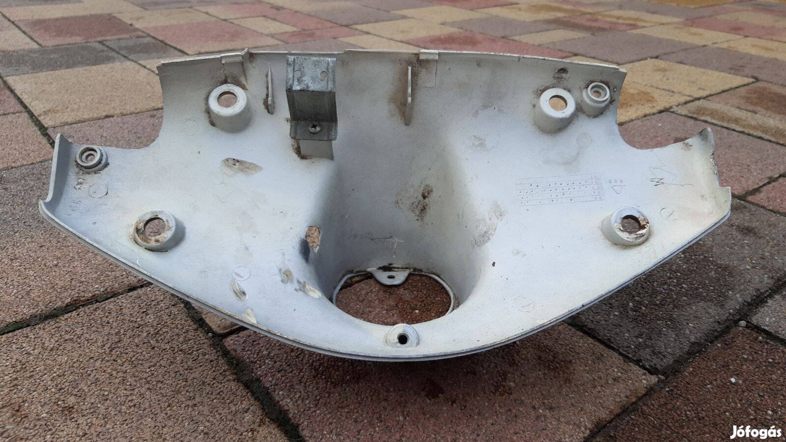 Malaguti F10 alsó fejidom