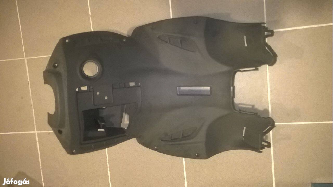 Malaguti F18 új térdidom