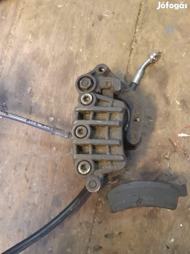 Malaguti Madison 400 elso feknyereg