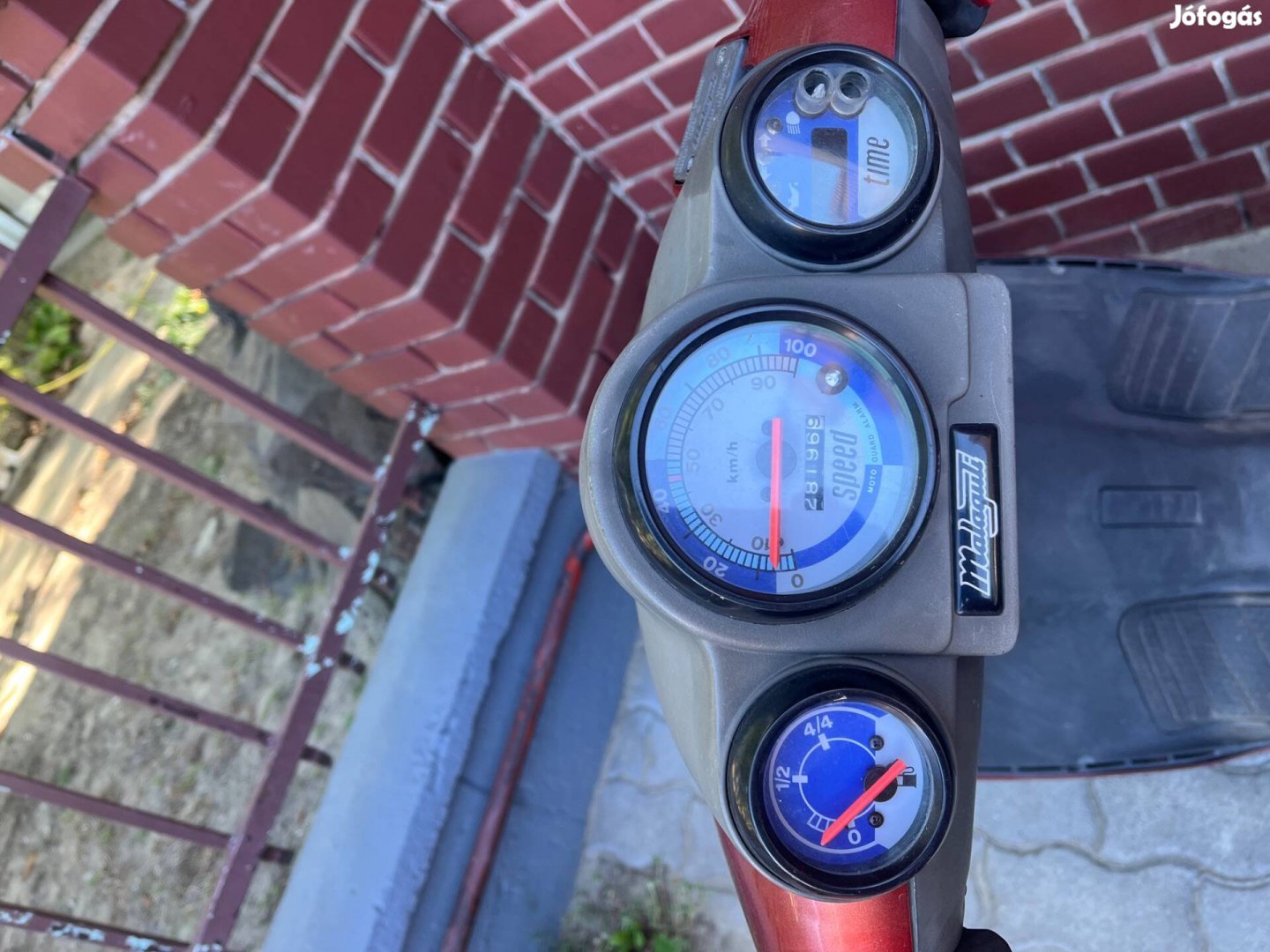 Malaguti Phantom F12 robogó