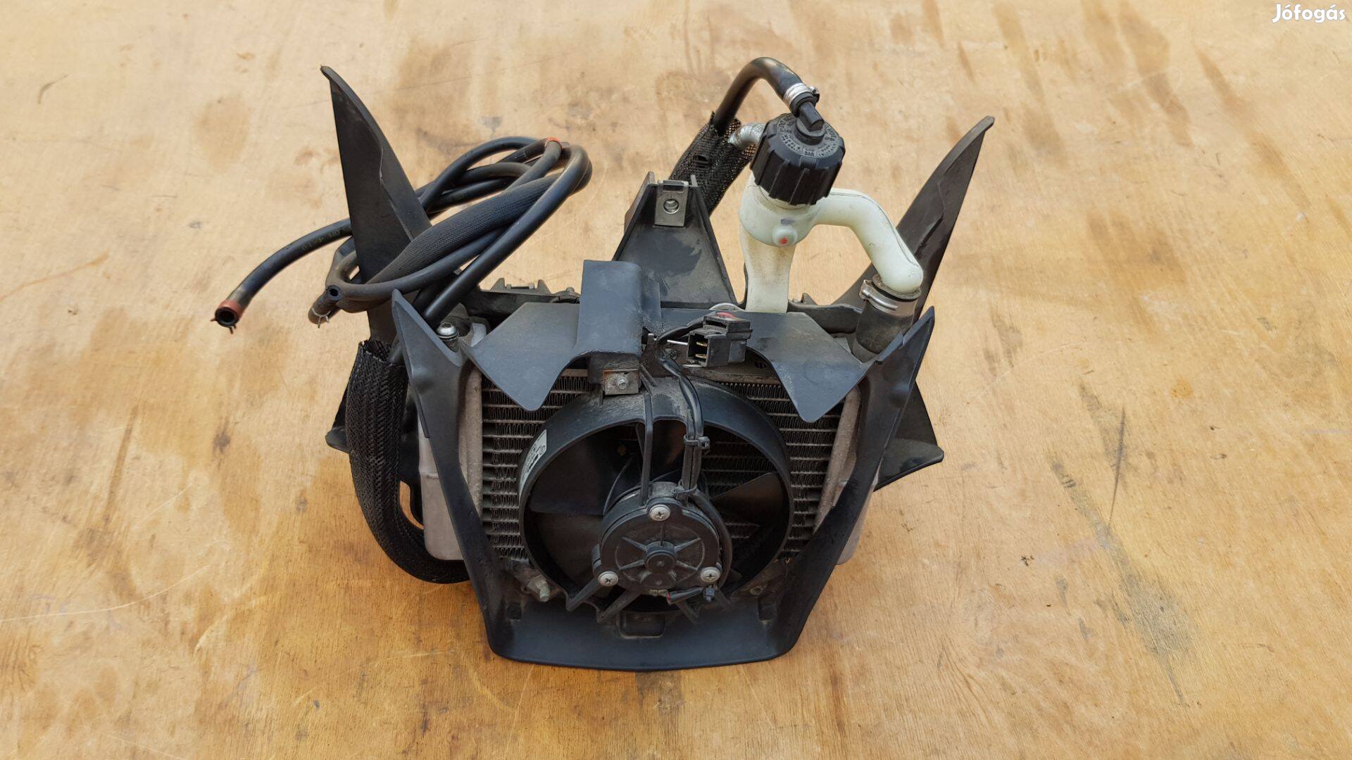 Malaguti centro 125 - 160 hűtő