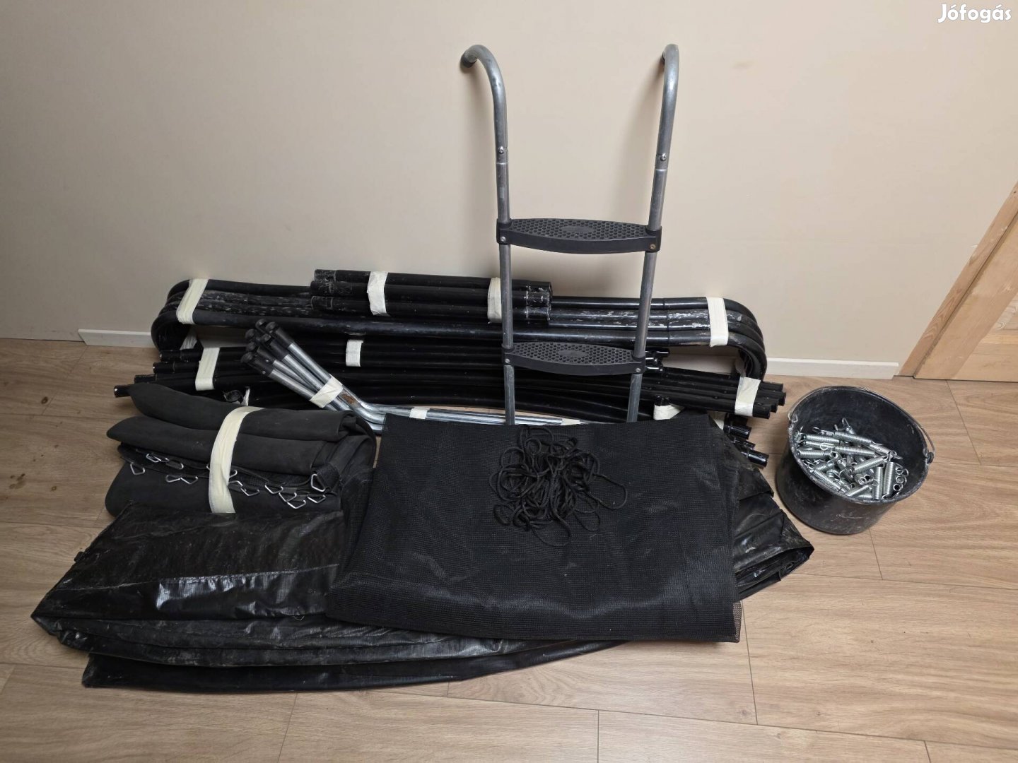 Malatec 427 centi átmerőjű trambulin olcsón eladó