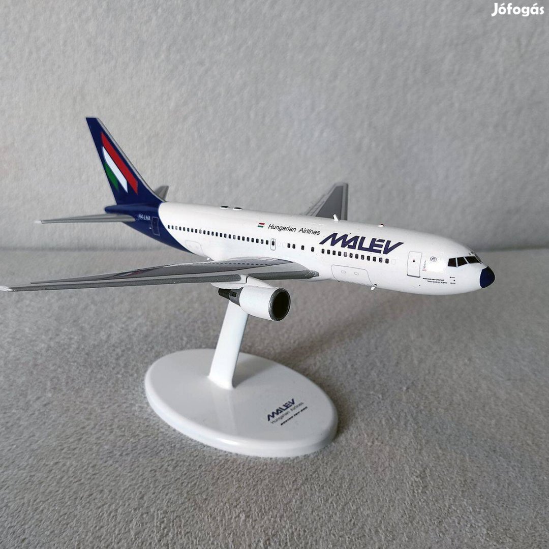 Malév Boeing 767-200 HA-LHA repülőgép modell